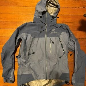 Vintage Arc'teryx Gore Tex Shell Jacket